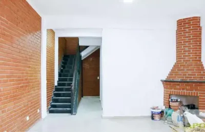 Sobrado no jd guarapiranga, próximo á av. atlântica. aceita auto. não da financiamento !!!
