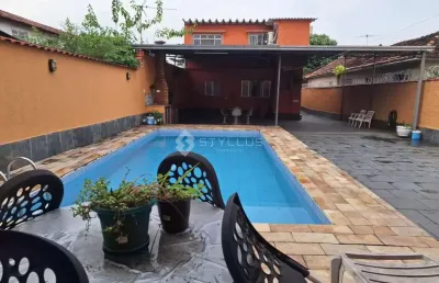 Casa com 6 quartos à venda na rua pinto teles, praça seca, rio de janeiro, 349 m2 por r$ 895.000