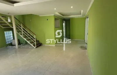 Casa em condomínio fechado com 3 quartos à venda na rua jornalista luiz eduardo lobo, vargem pequena, rio de janeiro, 201 m2 por r$ 540.000