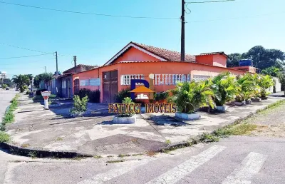 Casa ampla com 04 dormitórios, ótima localização! próximo ao mar.