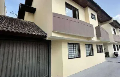 Sobrado com 3 quartos à venda, 137 m² por r$ 685.000 - jardim das américas - curitiba/pr