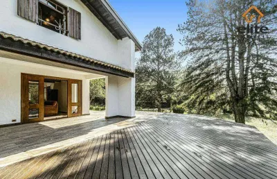Chácara com casa de 359m2 com 3 quartos à venda, área do terreno 9101 m²