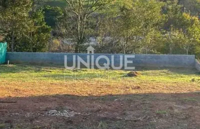 Terreno à venda com vista livre no condomínio fazenda serra azul ii