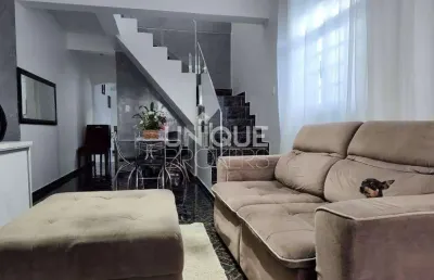 Casa com 3 quartos à venda na Rua Antônio Lourenzon, 22, Vila Marlene, Jundiaí