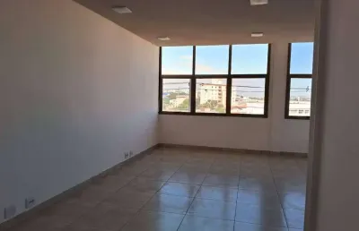 Casa comercial com 1 sala para alugar na Rua Itirapina, 1060, Cidade Luiza, Jundiaí