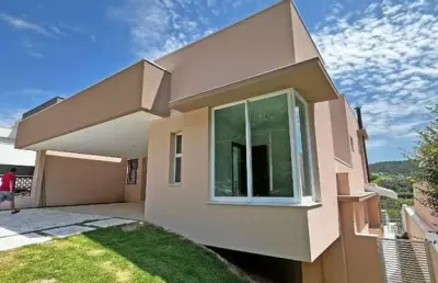 Casa com 3 suítes no condomínio santa isabel em louveira