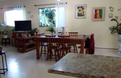 Chácara / sítio com 3 quartos à venda na Rua Santo Emídio, 352, Caioçara, Jarinu
