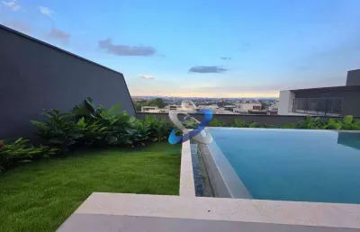 Casa em condomínio fechado com 4 quartos à venda no Urbanova, São José dos Campos 
