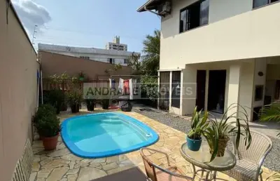 Casa com 3 quartos à venda no Dom Bosco, Itajaí 