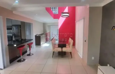 Casa à venda no bairro jardim ipanema em jundiaí/sp