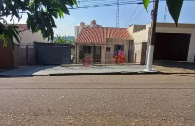 Casa térrea com 02 dormitórios à venda na vila progresso em jundiaí/sp