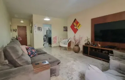 Apartamento estilo casa, 182m² de área útil à venda no centro de jundiaí/sp