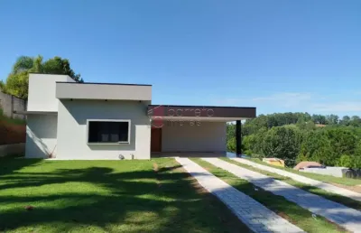 Casa térrea à venda no condomínio terras do caxambú em jundiaí/sp