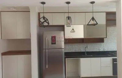 Apartamento garden mobiliado à venda no condomínio bosque dos juritis no bairro medeiros em jundiaí/sp