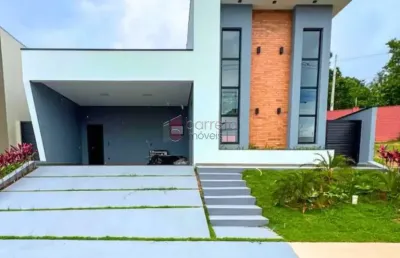 Linda casa térrea à venda no condomínio villagio azzure em itupeva/sp