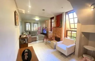 Casa para locação ou venda em jundiaí sp bairro vila rafael de oliveira (centro) 3 dorms (1 suíte) sala, cozinha planejada. 3 wcs. área gourmet. 2 vgs!
