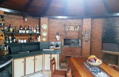Chácara / sítio com 3 quartos à venda na Avenida Paulo Ferraz Dos Reis, 1500 Cocheiras, --, Santa Clara, Jundiaí