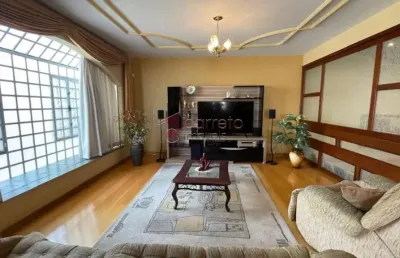 Casa com terreno de 300 m² à venda no bairro jardim paulista em jundiaí/sp