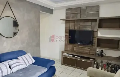 Casa para venda em jundiaí sp bairro parque cidade jardim ii 124m² 2 dorms, sala de estar. cozinha planejada. 2 wcs. área externa. 2 vgs!