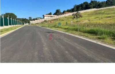 Terreno à venda no condomínio tamboré no bairro ivoturucaia/caxambu em jundiaí/sp