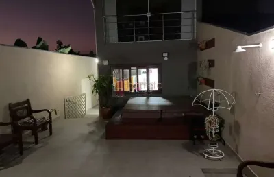 Sobrado à venda no bairro jardim europa - campo limpo paulista/sp