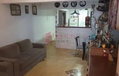 Casa térrea de esquina à venda no fazenda grande em jundiaí/sp