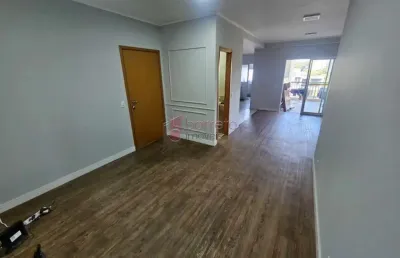 Apartamento com três quartos à venda no condomínio montalto em jundiaí/sp