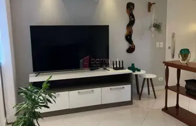 Casa sobrado à venda no condomínio bella colônia em jundiaí/sp