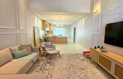 Casa mobiliada para locação no condomínio brisas da mata - jundiaí/sp