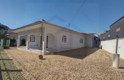 Casa com 3 dormitórios espaço gourmet e espaço zen na limeira