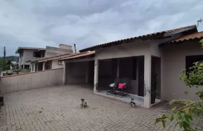 Casa com 4 quartos à venda no Limoeiro, Brusque 