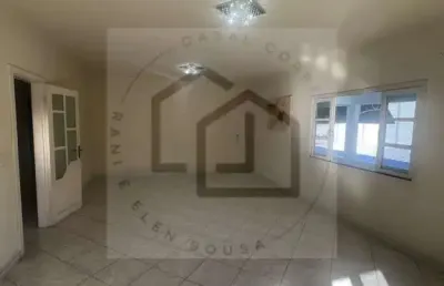 Casa com 4 quartos para alugar no Águas Claras, Brusque 