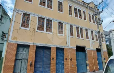 Galpão à venda ou para locação em são cristóvão - rj