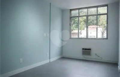 Apartamento com 2 quartos à venda na Rua André Cavalcanti, --, Centro, Rio de Janeiro