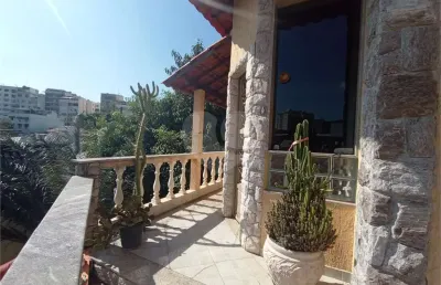 Casa com 4 quartos à venda na Nísia Floresta, --, Grajaú, Rio de Janeiro