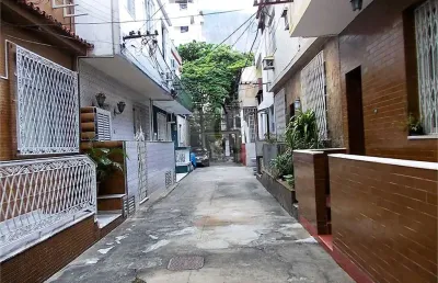 Casa de vila com 5 quartos à venda em jardim botânico - rj