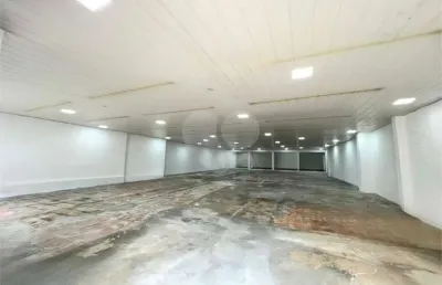 Ponto comercial para alugar na Almerinda Freitas, --, Madureira, Rio de Janeiro