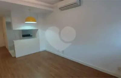 Apartamento com 2 quartos à venda em laranjeiras - rj