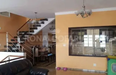 Sobrado 4 dormitórios 1 suíte 4 vagas à venda em parque américa