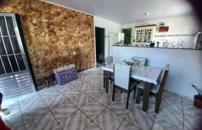 Casa à venda com 4 dormitórios na região do grajaú.