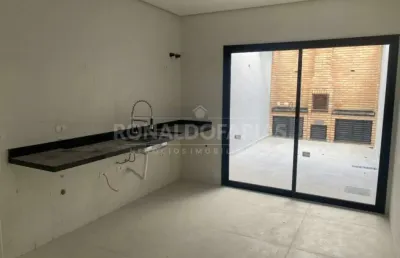 Sobrado a venda com  120 m²,03 suítes na região de santo amaro