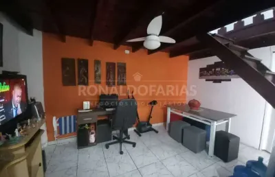 Sobrado geminado à venda com 3 dormitórios na região do grajaú.