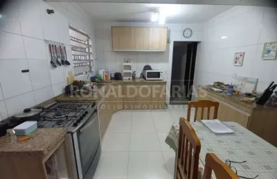 Casa com 3 quartos à venda na Rua Pádua, --, Cidade Dutra, São Paulo