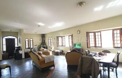 Casa à venda no bolsão residencial de interlagos com 4 dormitórios 2 suítes e 4 vagas de garagem