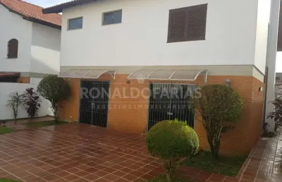 Casa à venda no bolsao de interlagos com 3 dormitórios 1 suíte e 2 vagas de garagem