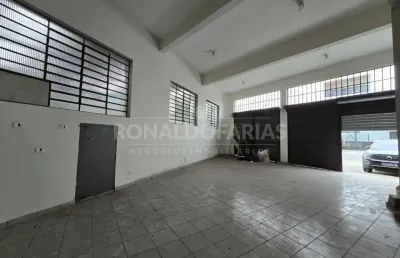 Salão comercial para locação no socorro com aproximadamente 150 m²