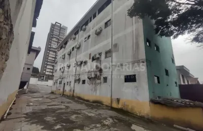 Prédio comercial com 40 dormitórios (hotel) à venda em avenida interlagos.