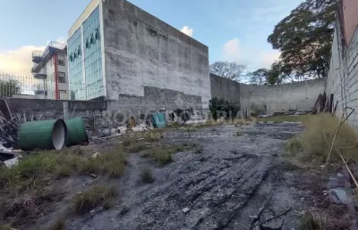 Terreno comercial a venda em avenida principal 600 m² fundos com autódromo.