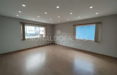 Sala comercial para locaçao na rua de pinedo, socorro .