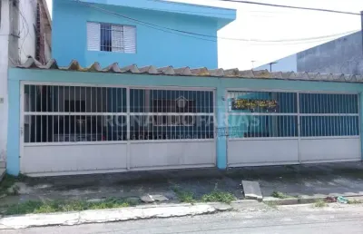 Sobrado à venda com 3 dormitórios 1 suíte na região do vila são josé.